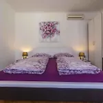 In 39155 Semesterbostad Crikvenica