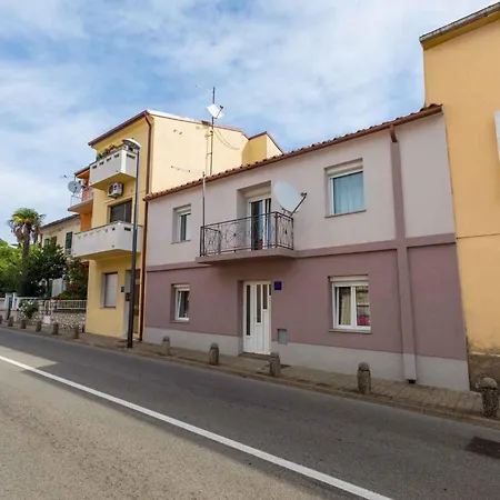 In 39155 度假居 *